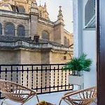 Luxury Gran Via Apartments