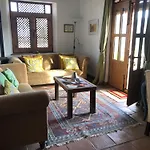 Traditional Farmhouse; Large Pool,Gardens & Views.