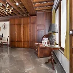 Apartamentos En Pleno Centro, Aljibe Rodrigo Del Campo 1C