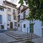 Calm Suites Babole