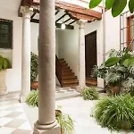 Luminous Alhambra View Apartment In Albayzin