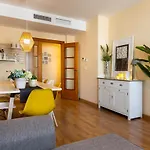 Apartamento Cris Ii,Emir 1-Piscina Gym & Parking, Parque De Las Ciencias