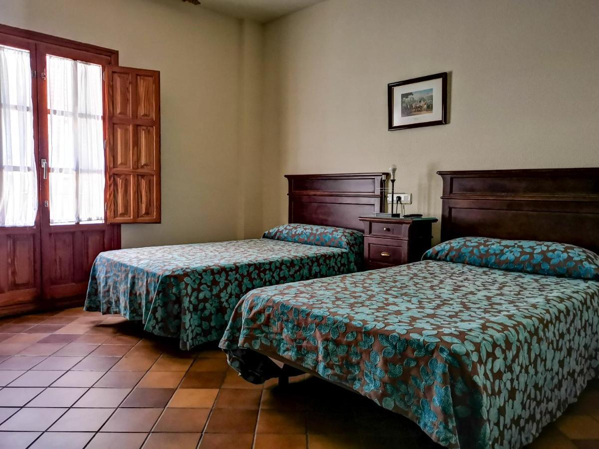 Hotel Almona