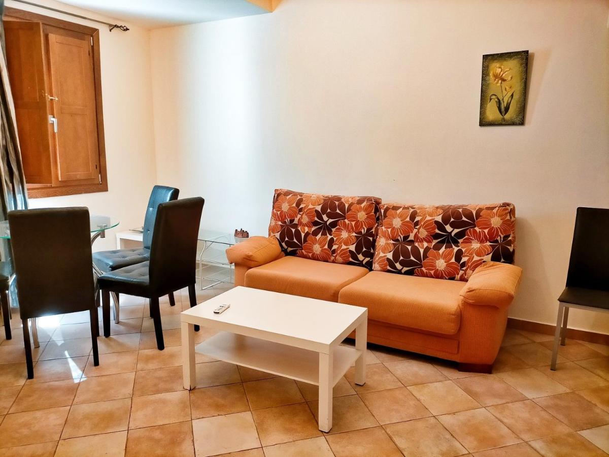 Abadia Bed & Breakfast 2*
