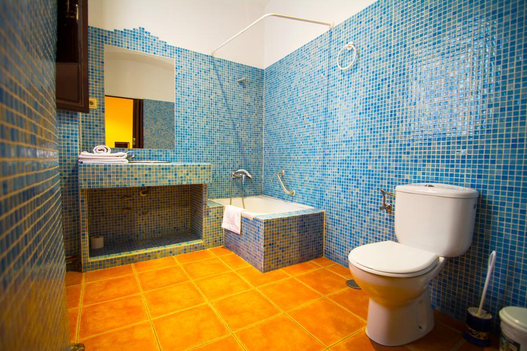 Pensión Arteaga Hostal&baños Arabes Elvira *