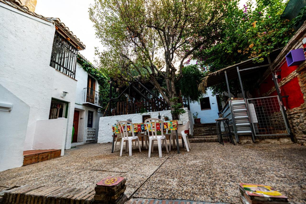Amaka House Hostel Granada