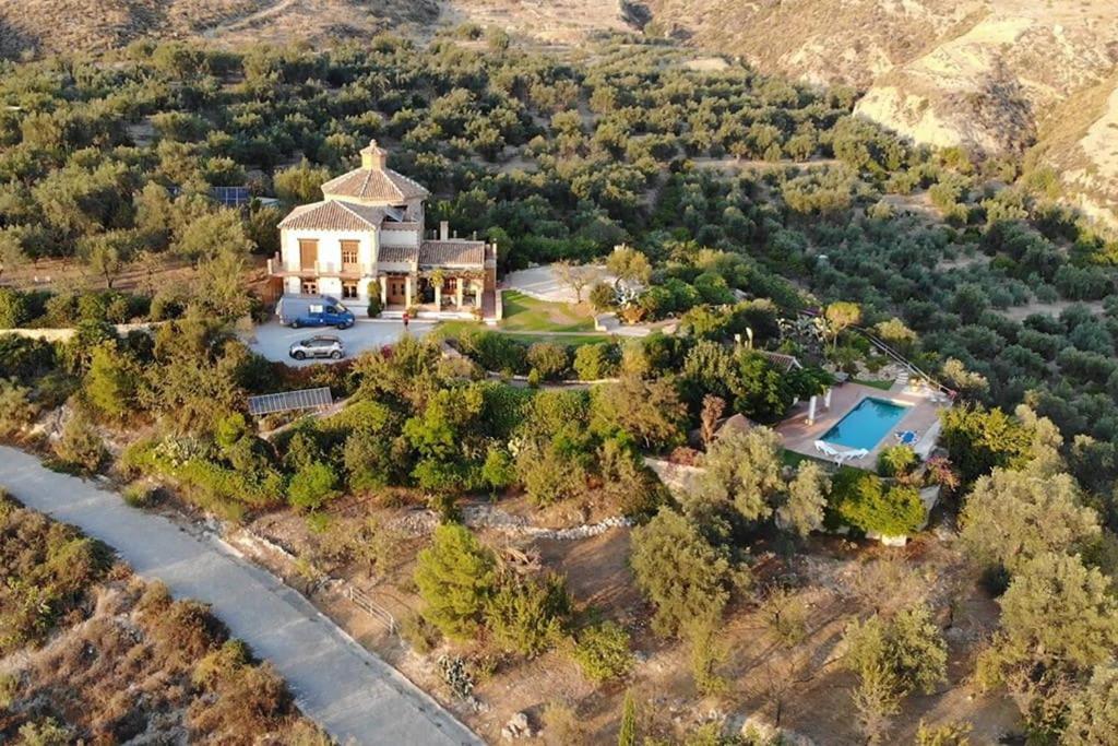 Villa Traditional Farmhouse; Large Pool,gardens & Views. Granada