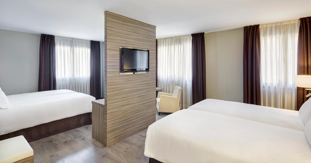 Khách sạn Gran Luna De 4*