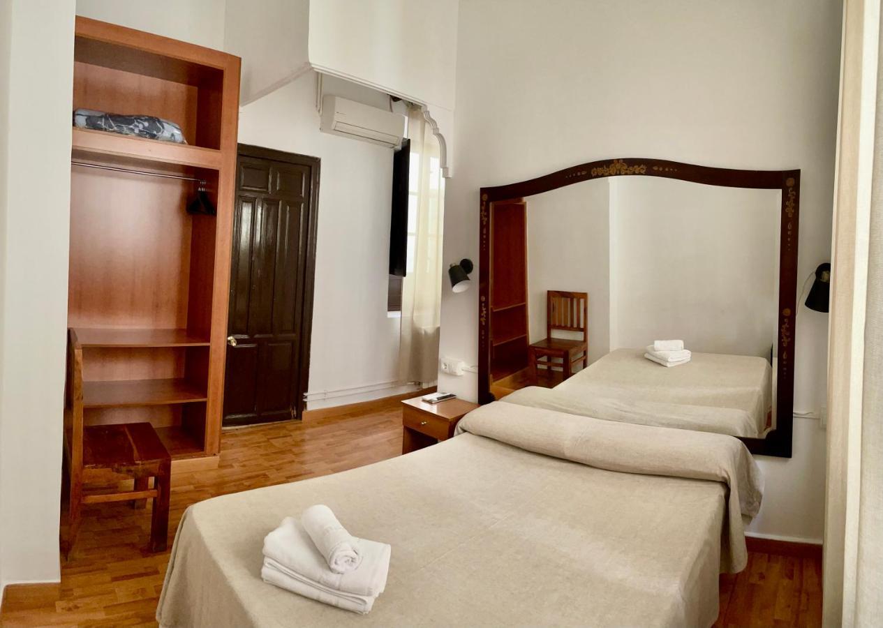 Arteaga Hostal&baños Arabes Elvira Pensión