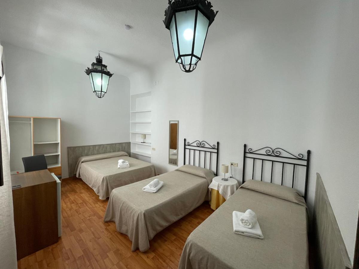 Pensión Arteaga Hostal&baños Arabes Elvira *