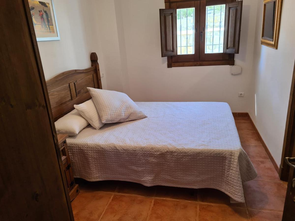 Cortijo Viva La Vida Bed & Breakfast