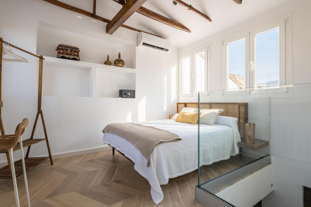 Aparthotel Arabica - Lujosa Vivienda Con Chimeneas En - Centro