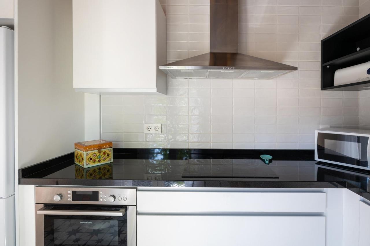 Calm & Elegance At Realejo Apartment