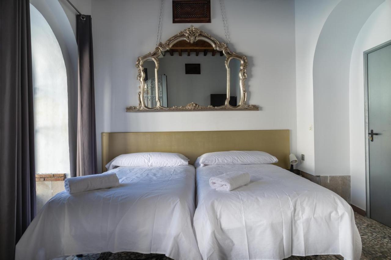 Casa Con Piscina, Barbacoa Y Jardin Para 20 Personas Vakantiehuis Granada