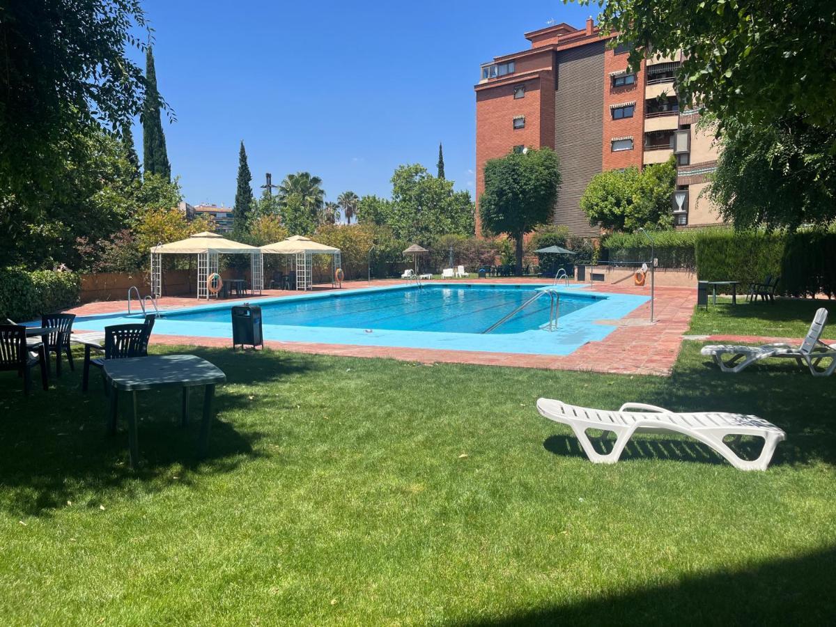 Piso Junto Palacio Congresos Y Metro, Centrico Con Piscina Apartamento Granada