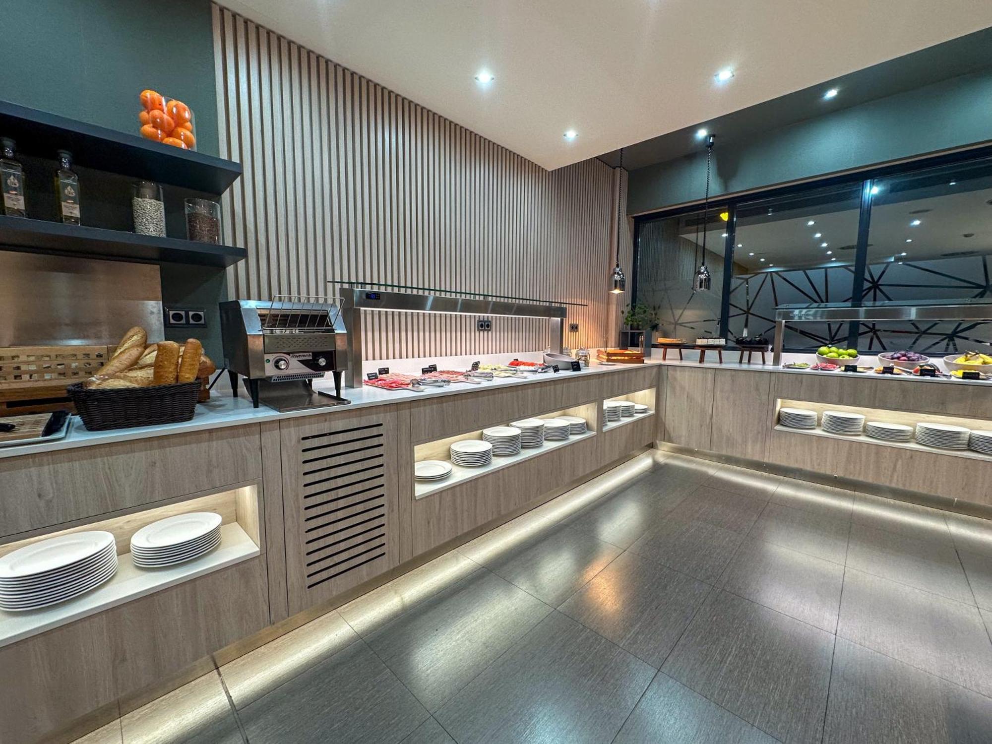 Turia Hotel Granada