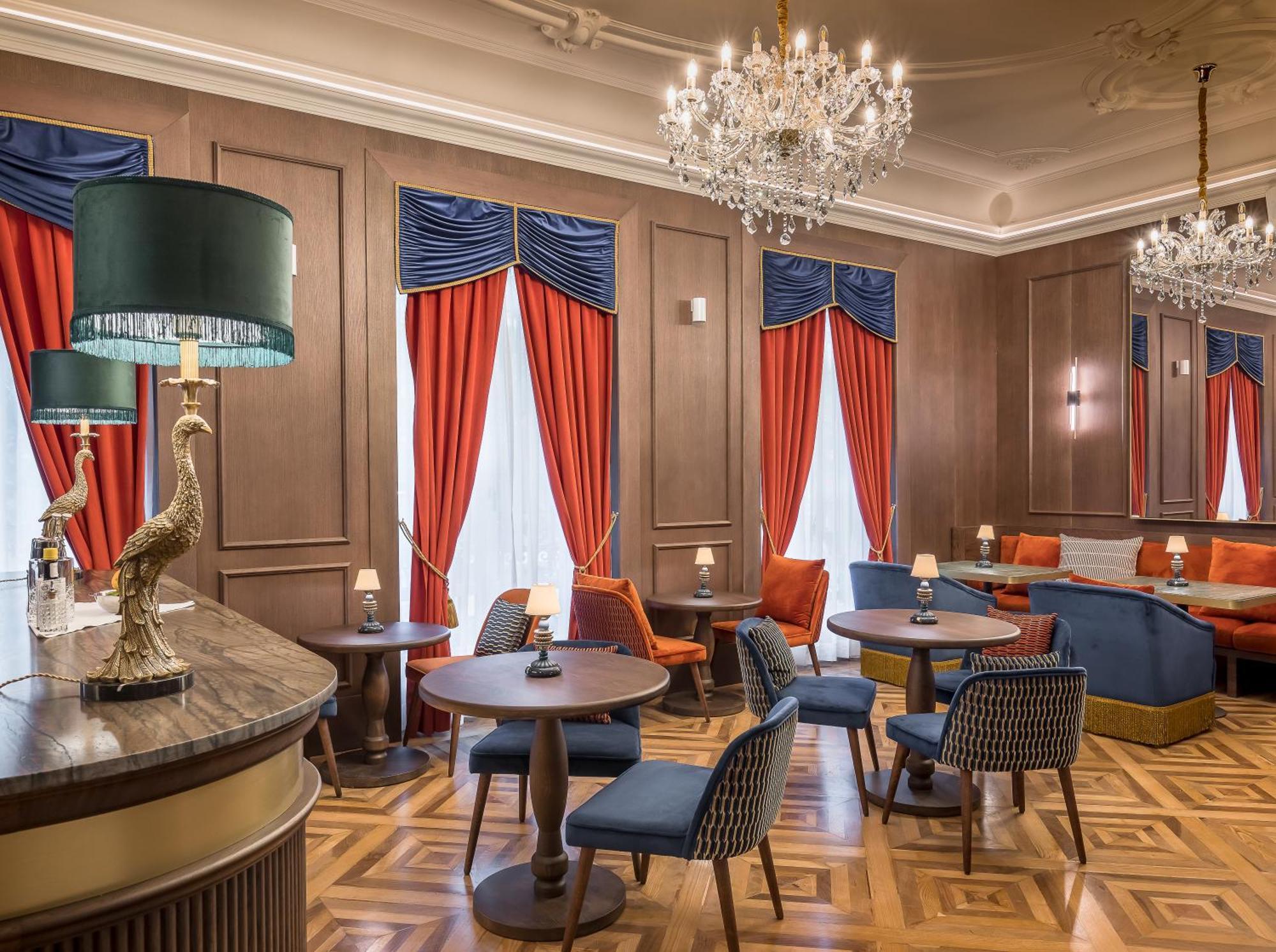 Palacio Gran Via, A Royal Hideaway 5*