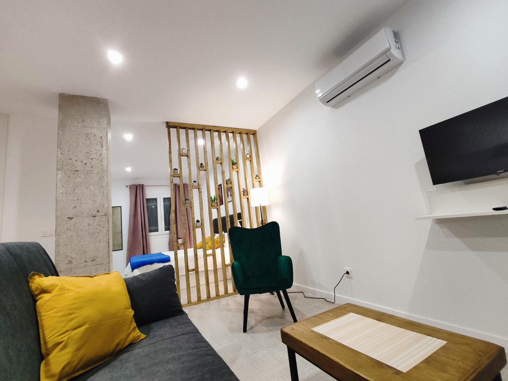 Apartment Ferola Homes