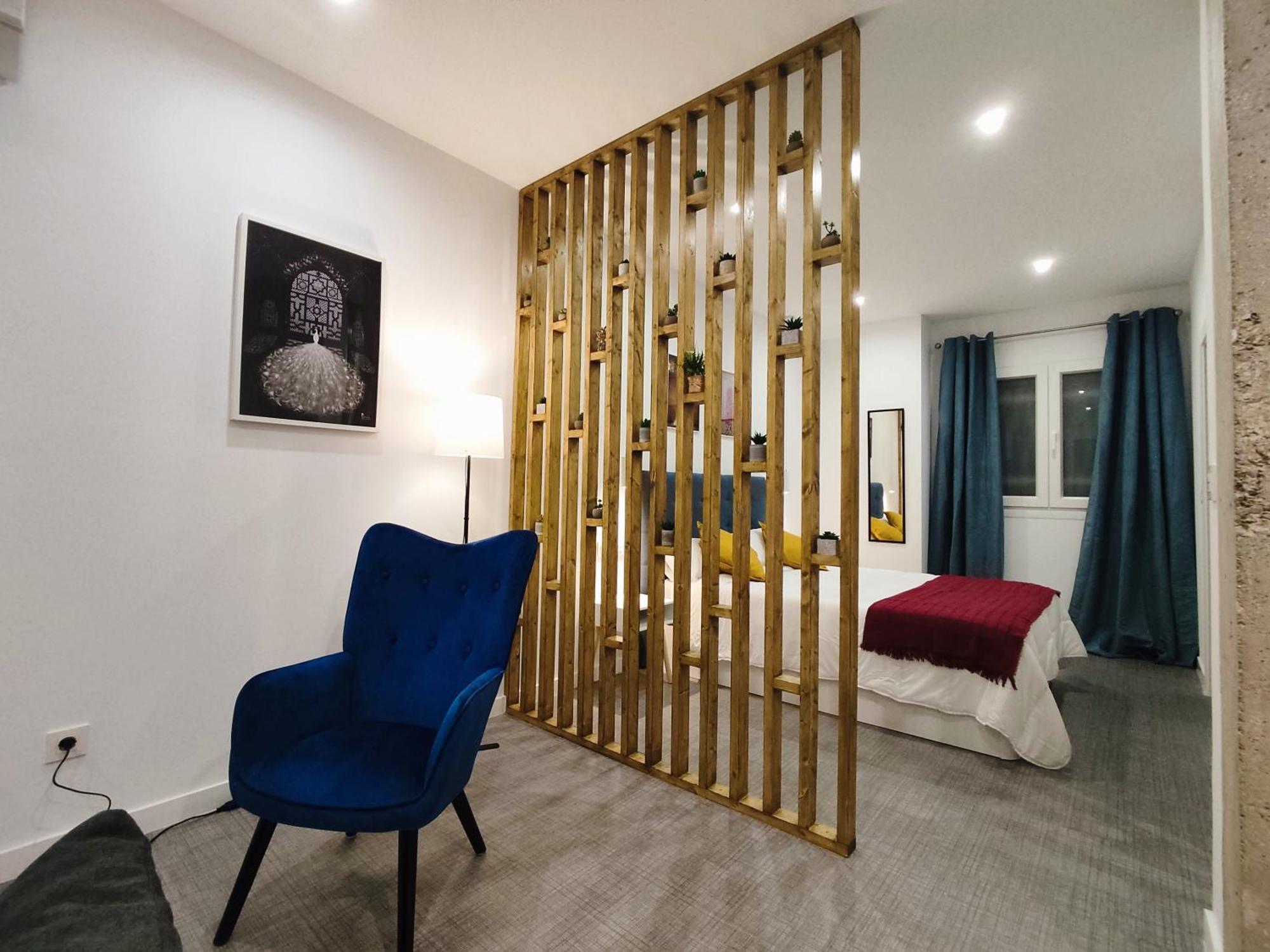 Apartment Ferola Homes *