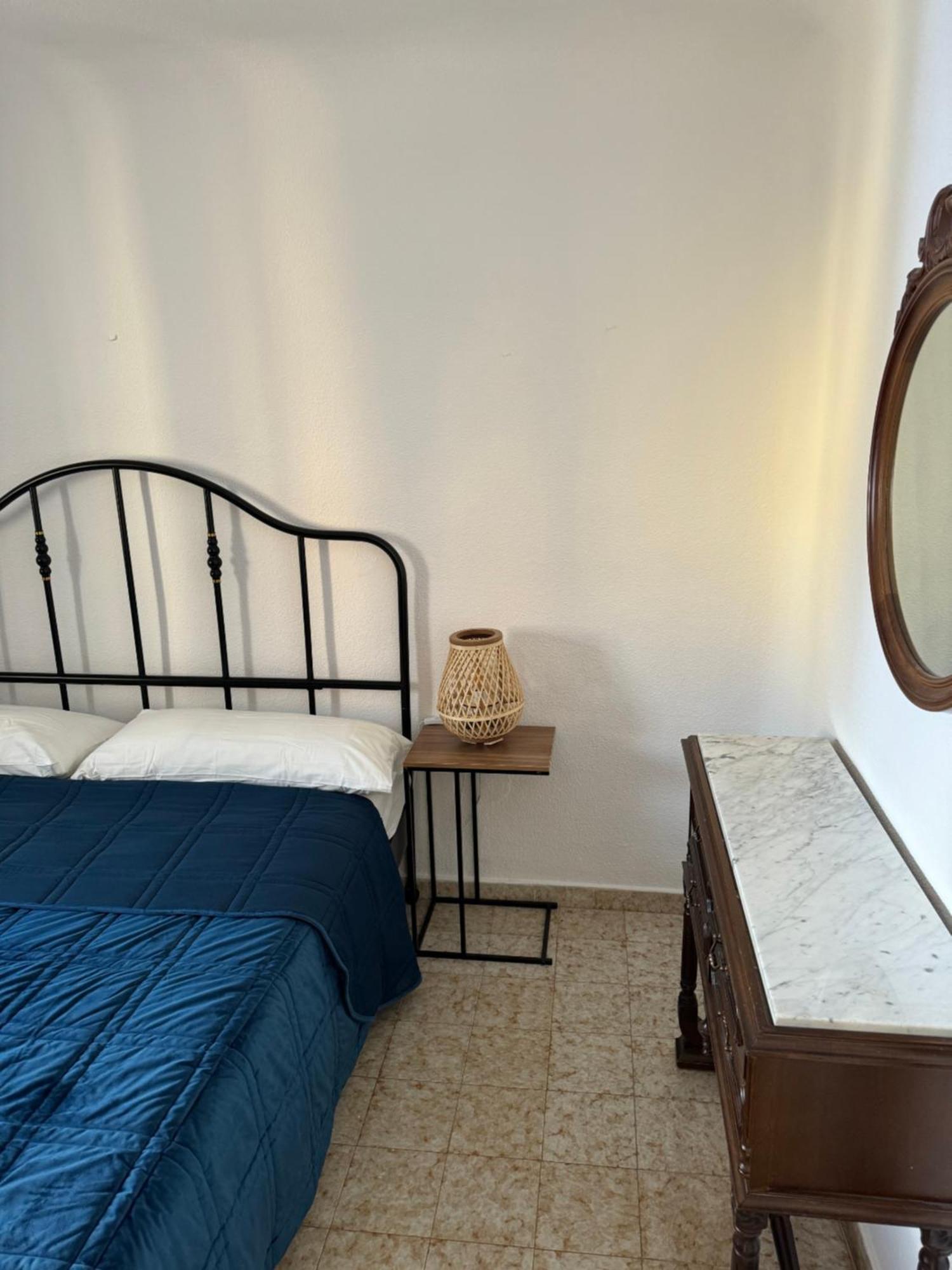 Home4u Apartamento Picasso Cerca De Todo * Granada