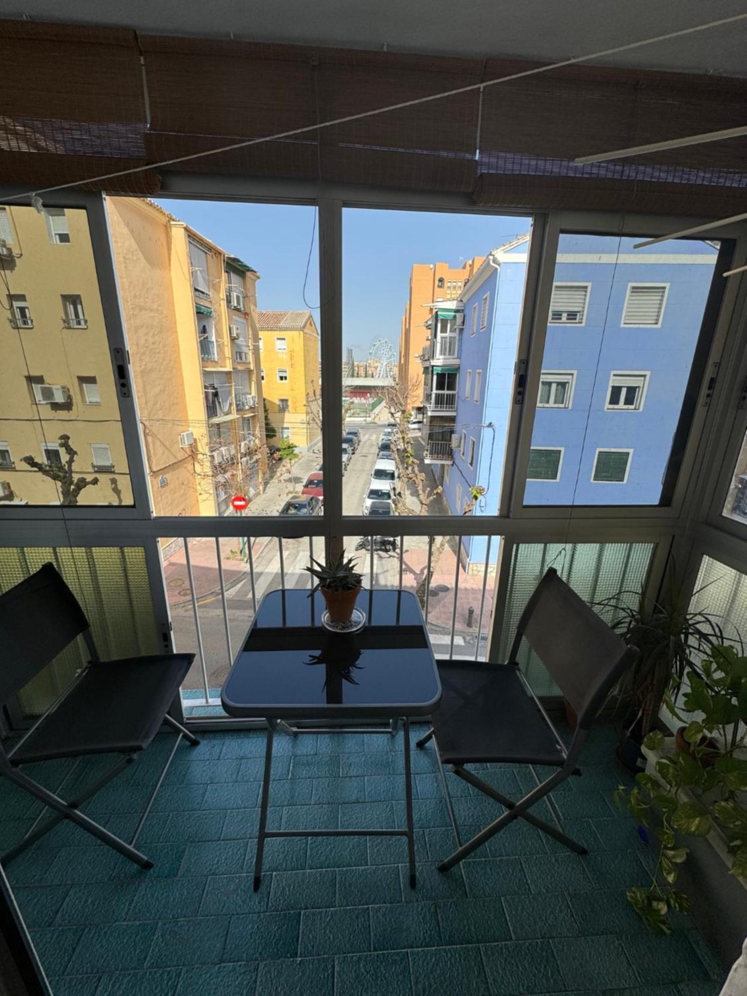 Home4u Apartamento Picasso Cerca De Todo *
