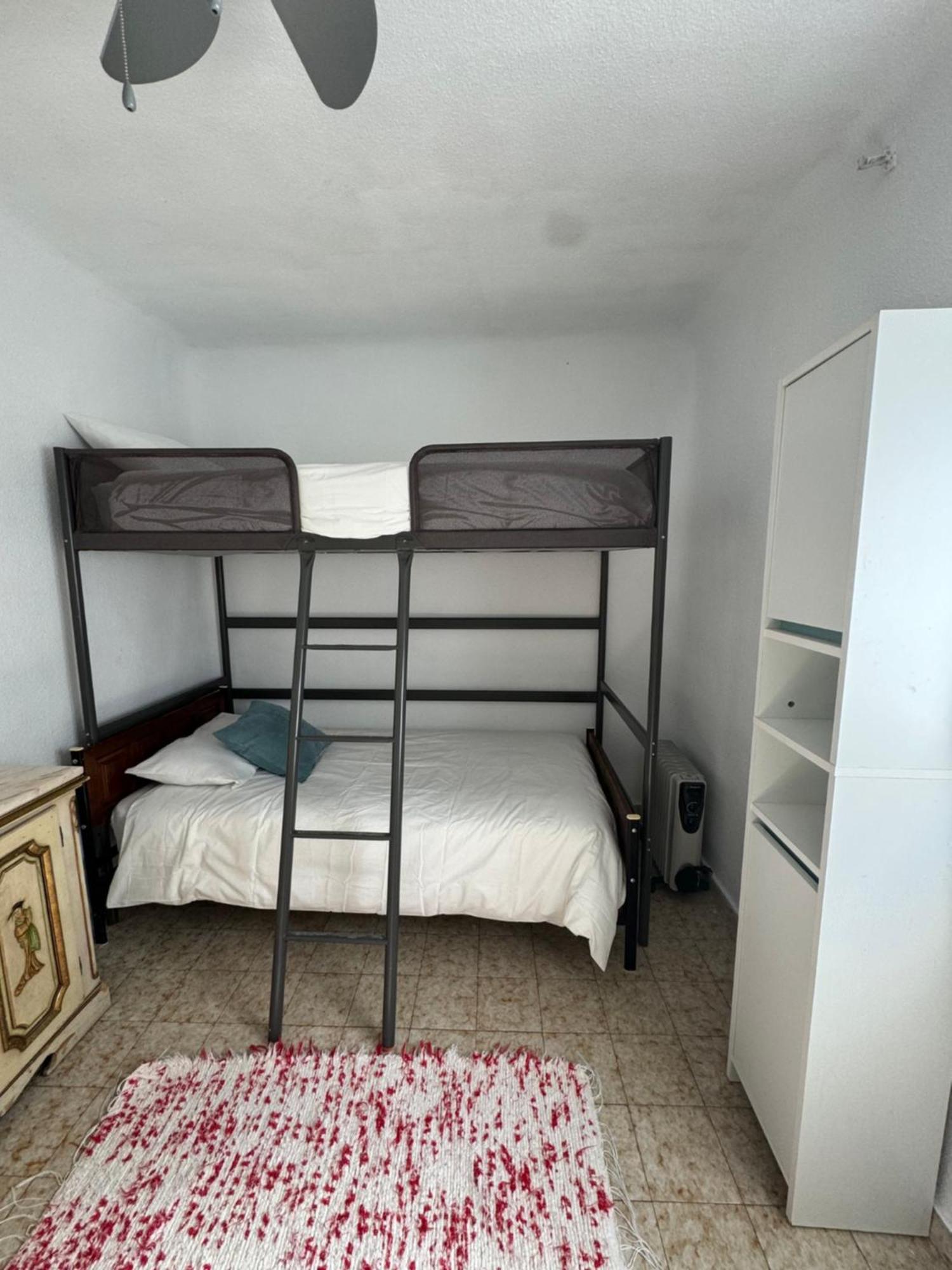 Home4u Apartamento Picasso Cerca De Todo Apartamento