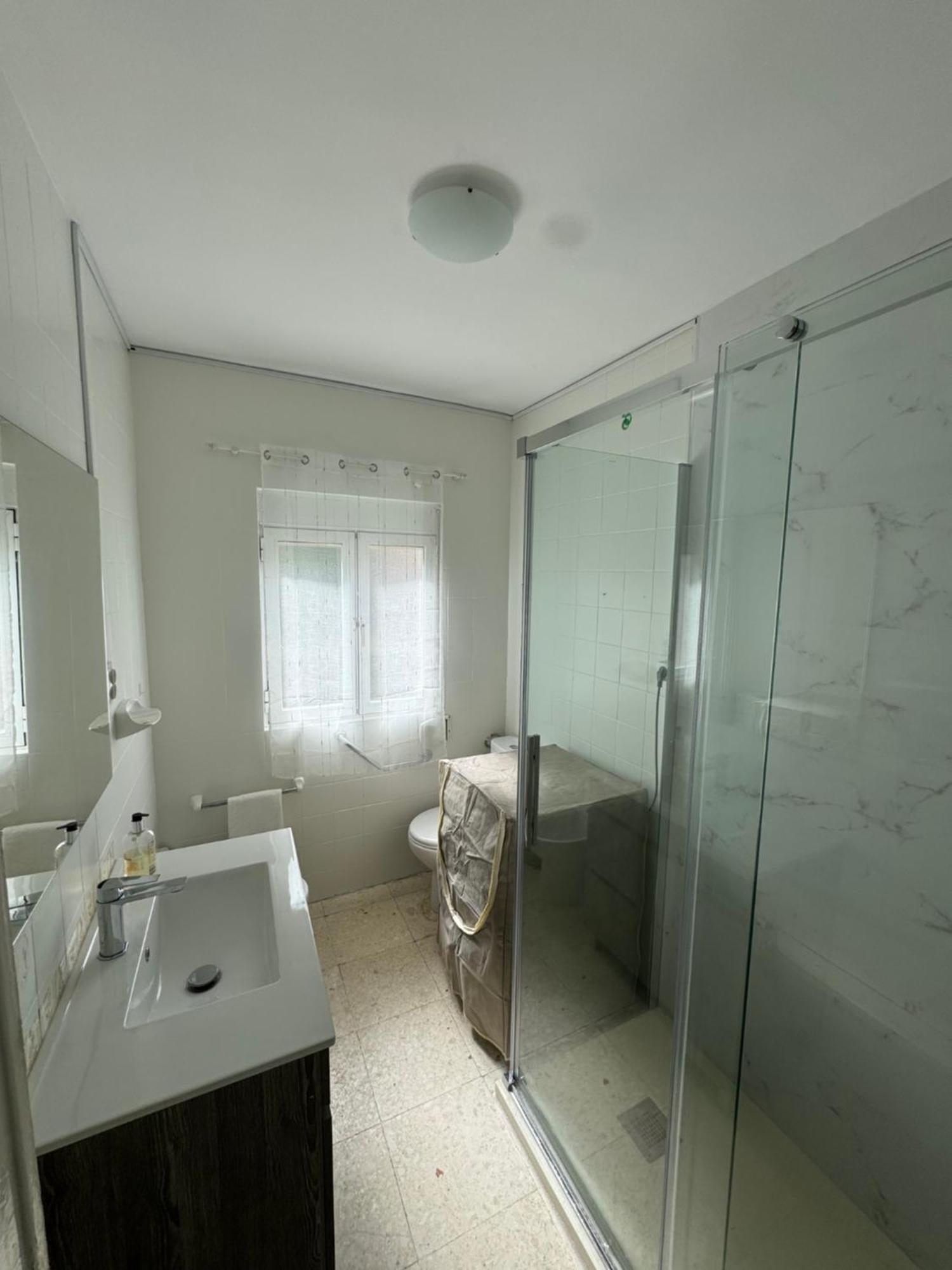Home4u Apartamento Picasso Cerca De Todo * Granada