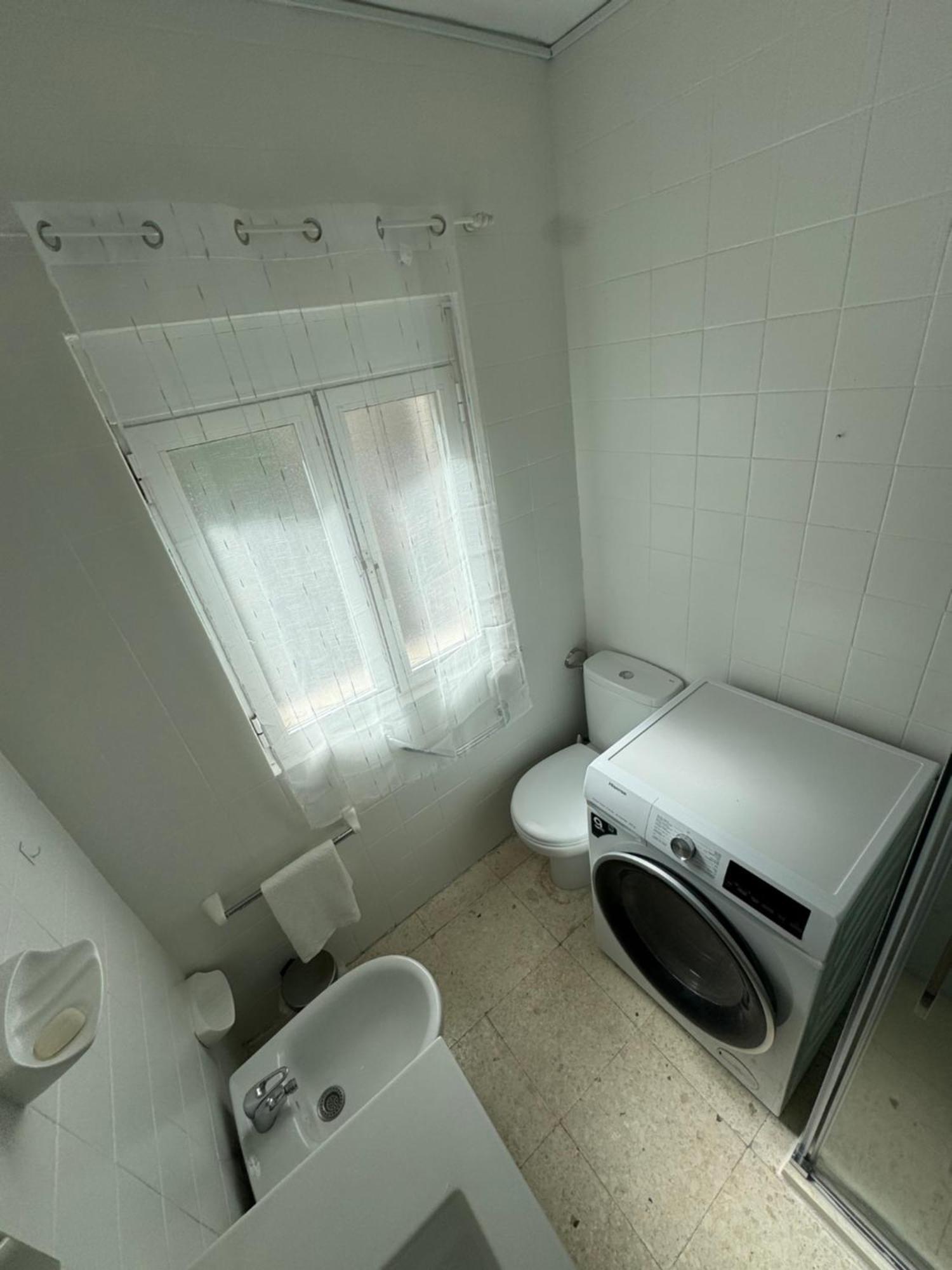 Home4u Apartamento Picasso Cerca De Todo *