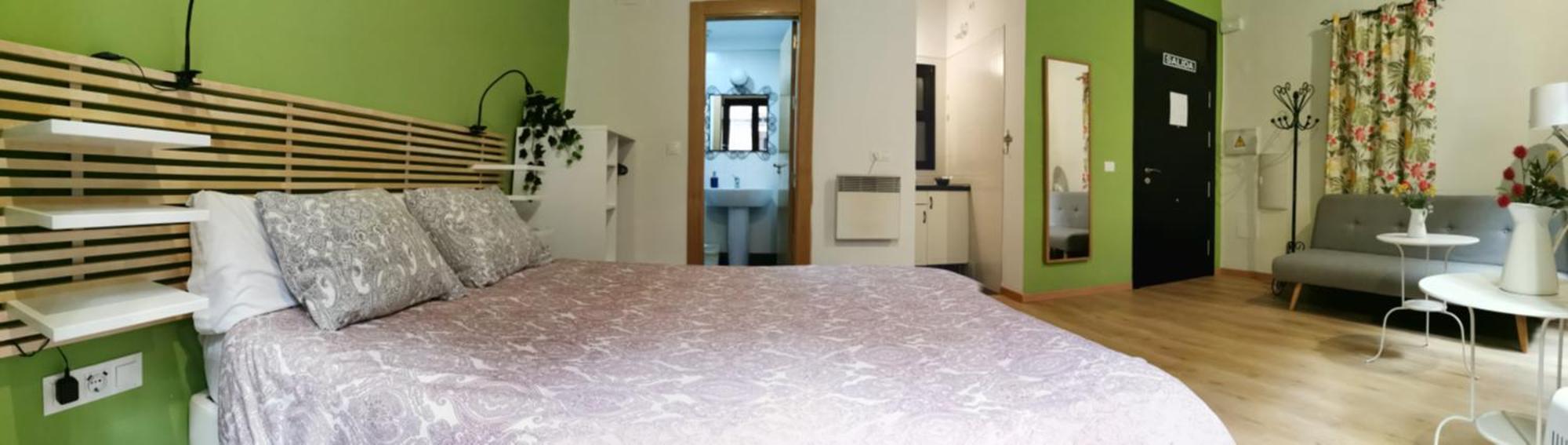 Hostal El Granado
