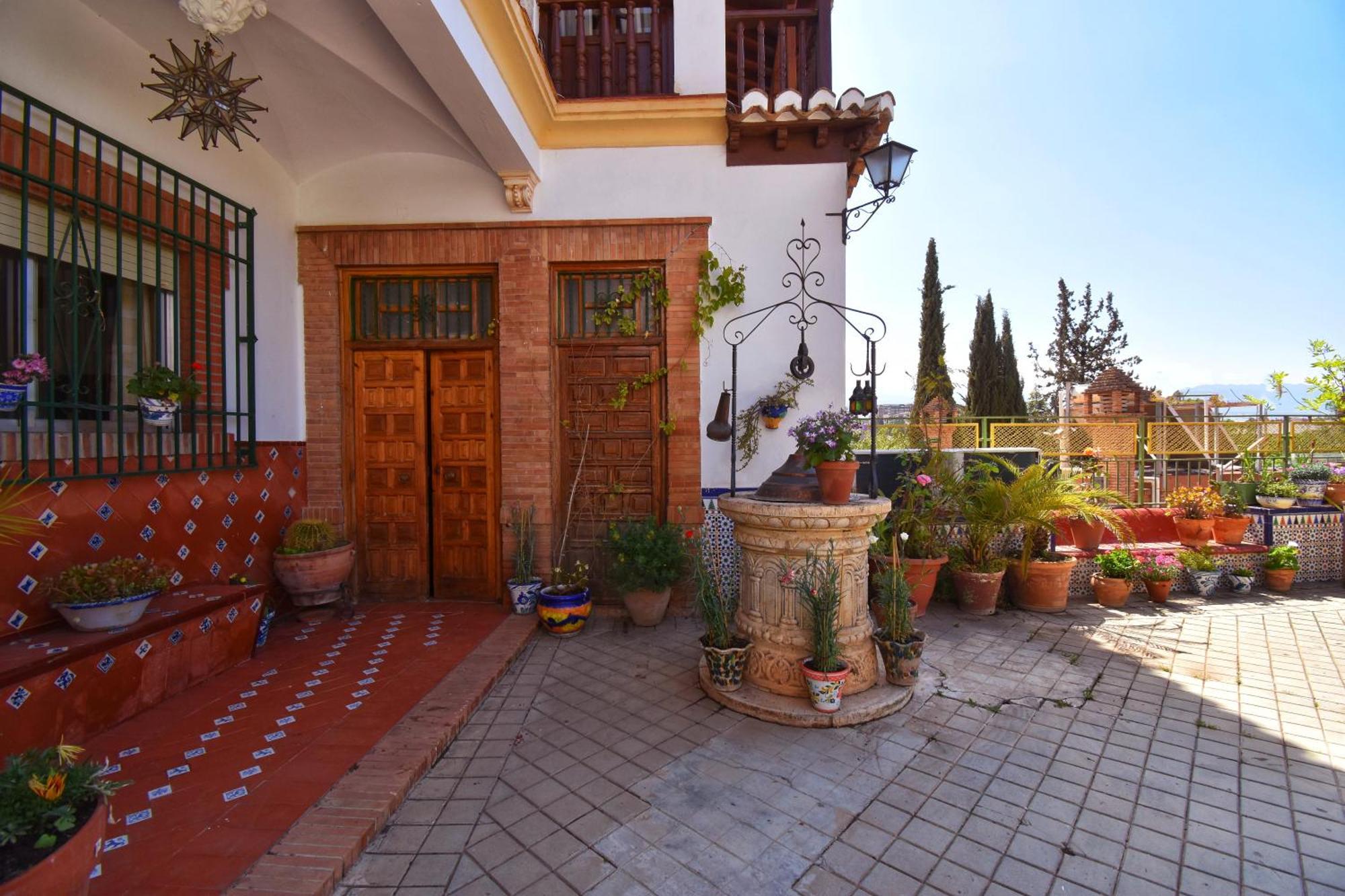 Carmen De La Lana * Granada