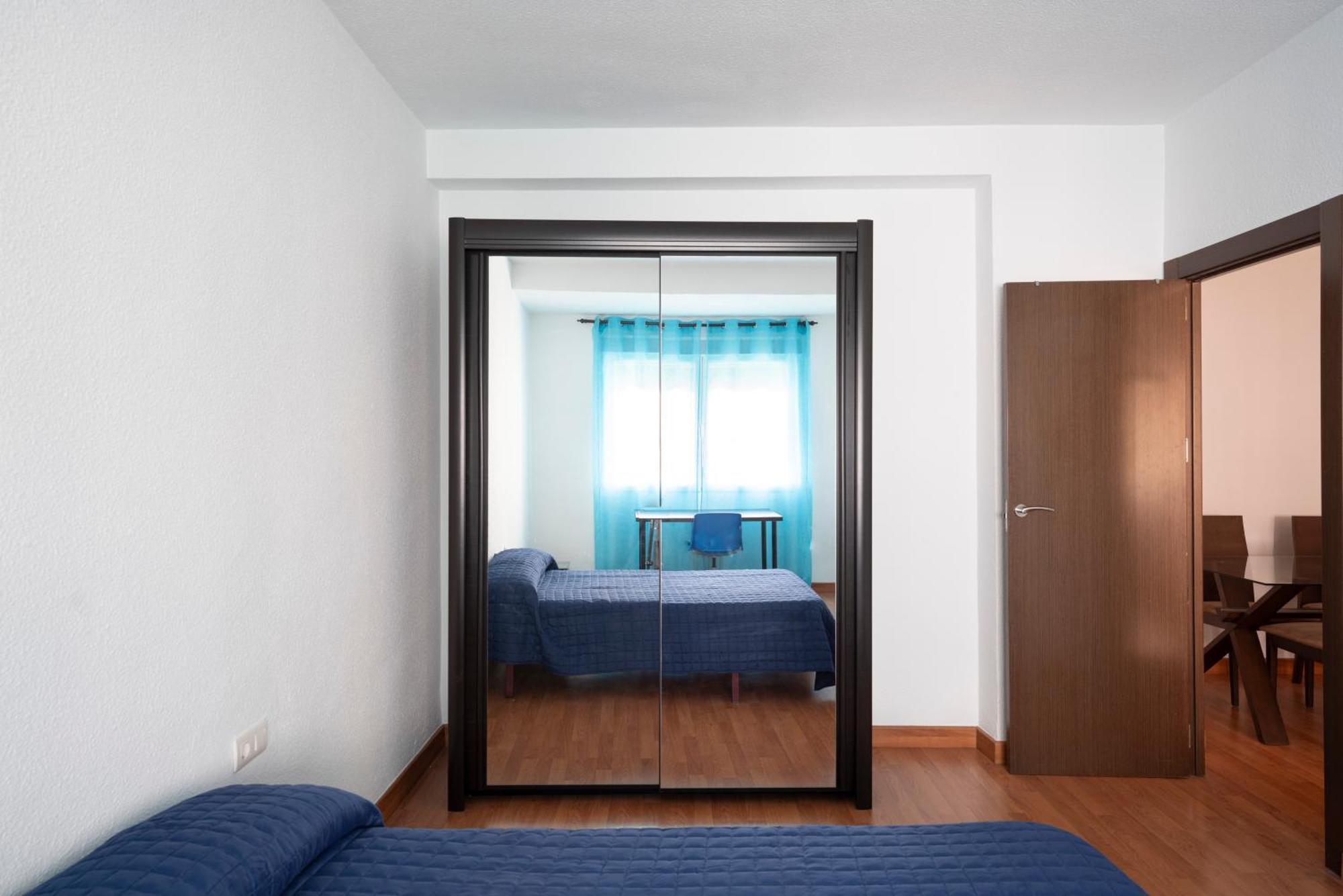 Confortable En El Centro De Apartment
