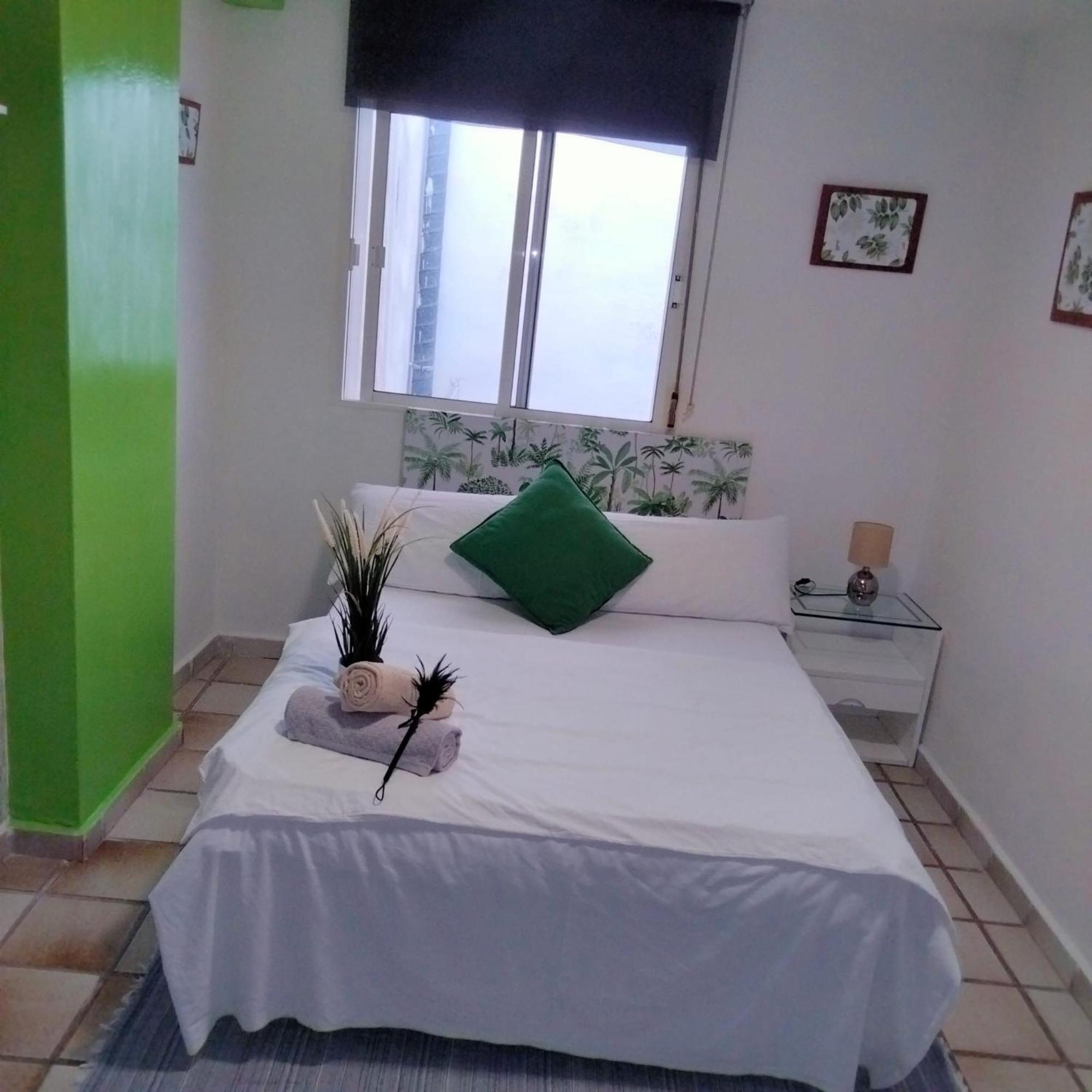 Homestay Muy Centrica. Granada