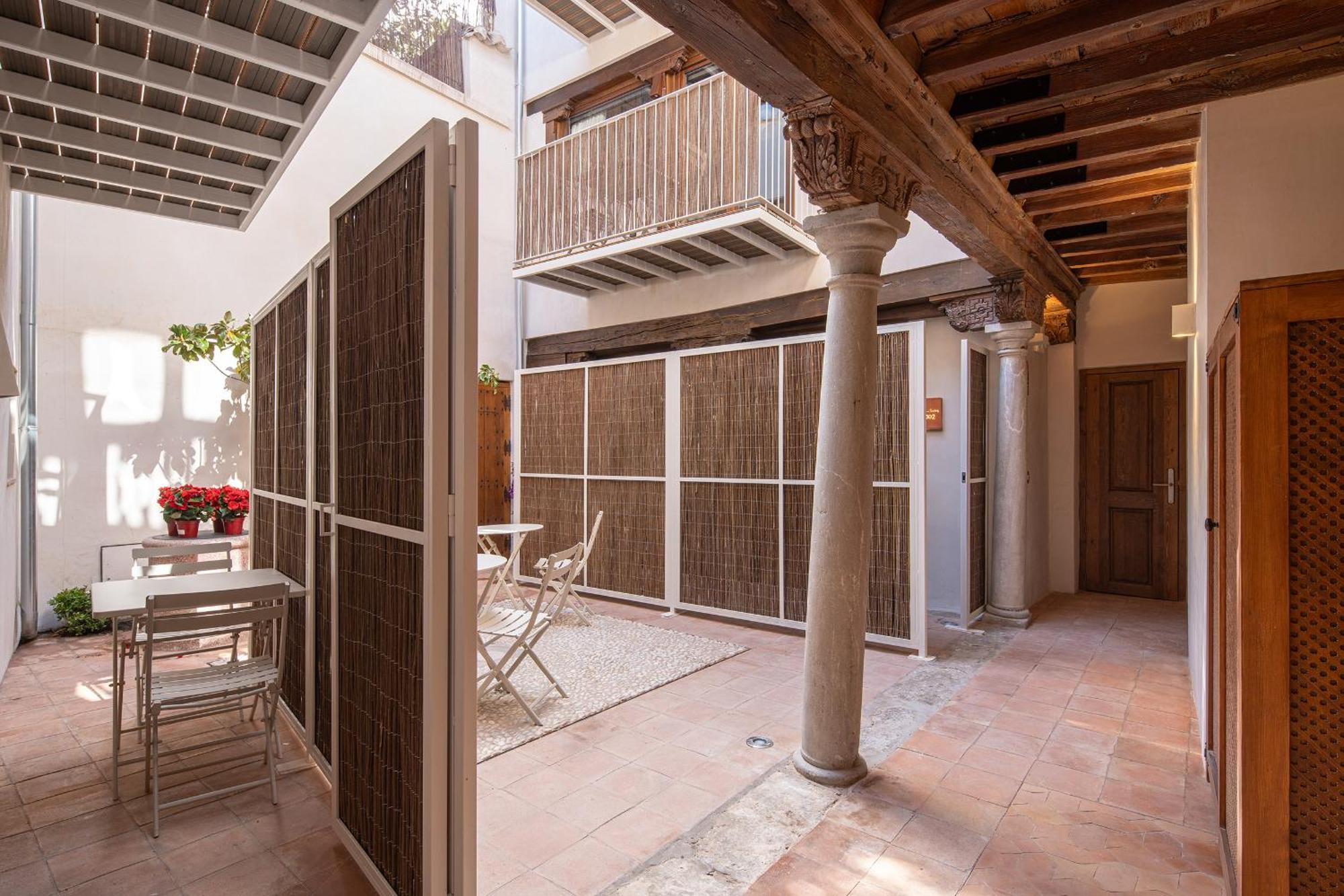 Apartahotel Calm Babole Granada