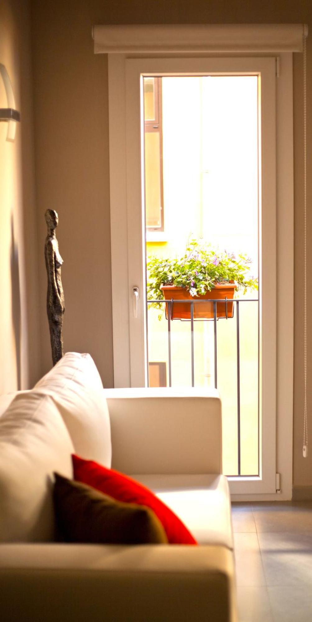 Apartment Apartamentos Caballerizas Granada Con Parking Gratuito En Pleno Centro Granada