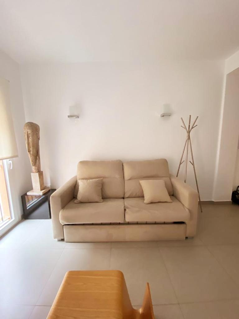 Apartamentos Caballerizas Granada Con Parking Gratuito En Pleno Centro * Granada