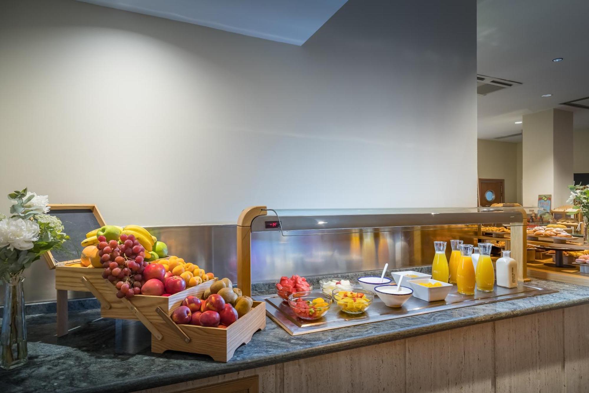 Occidental Hotel 4*