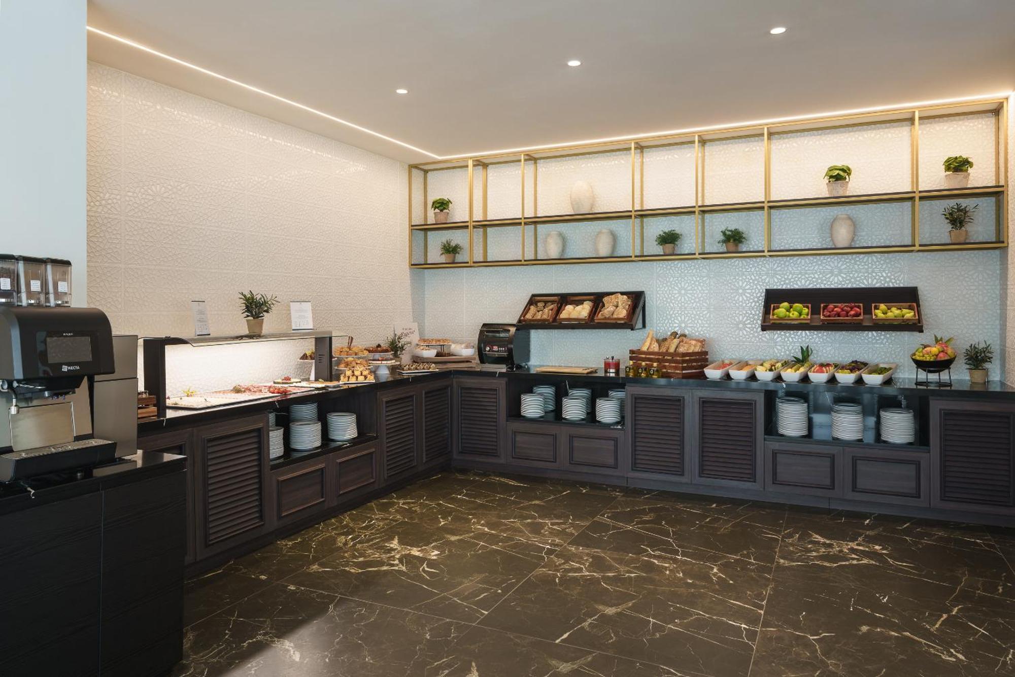 Eurostars San Anton Hotel 4*