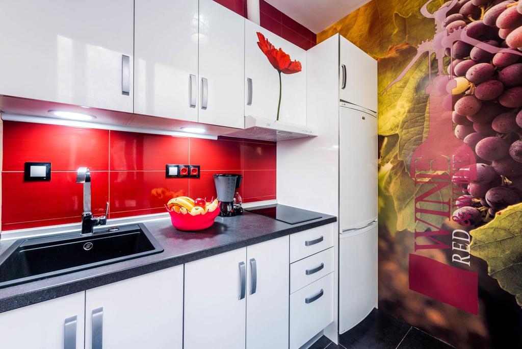 Elvira Apartment *