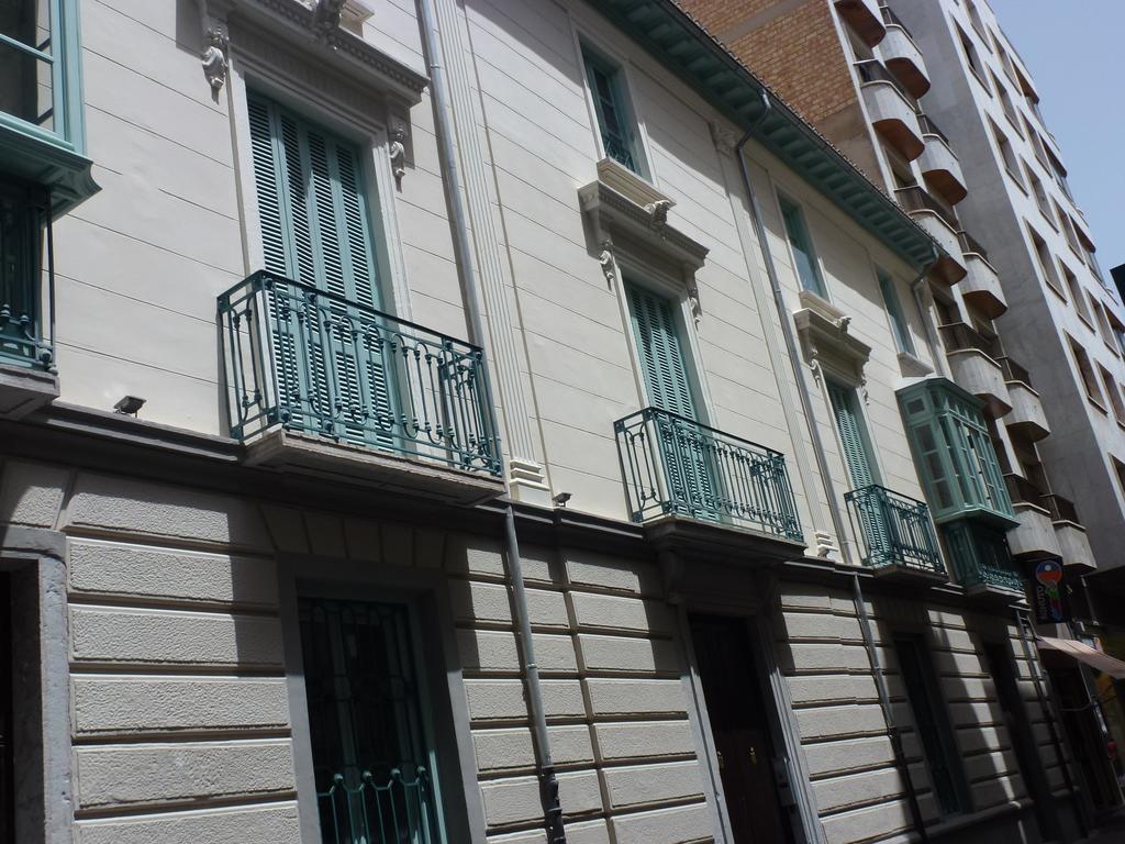 Palacio Cabrera - Lillo Aparthotel
