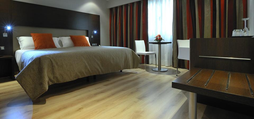 Hotel Turia 4*