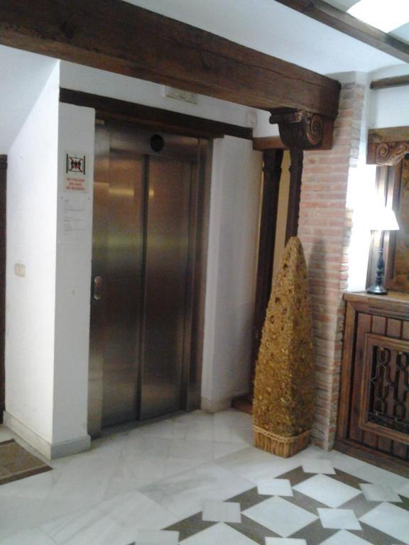 Santa Ana Hotel 3*