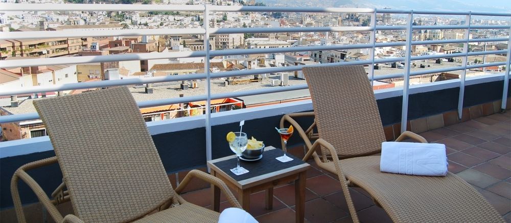 Leonardo 4* Granada