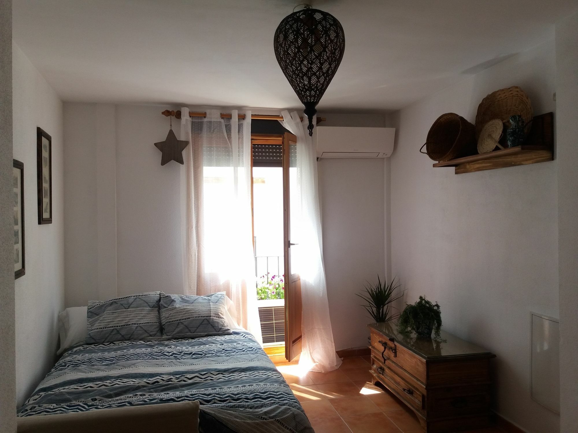 Apartment Center *