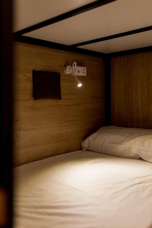 Nuet Hostel *