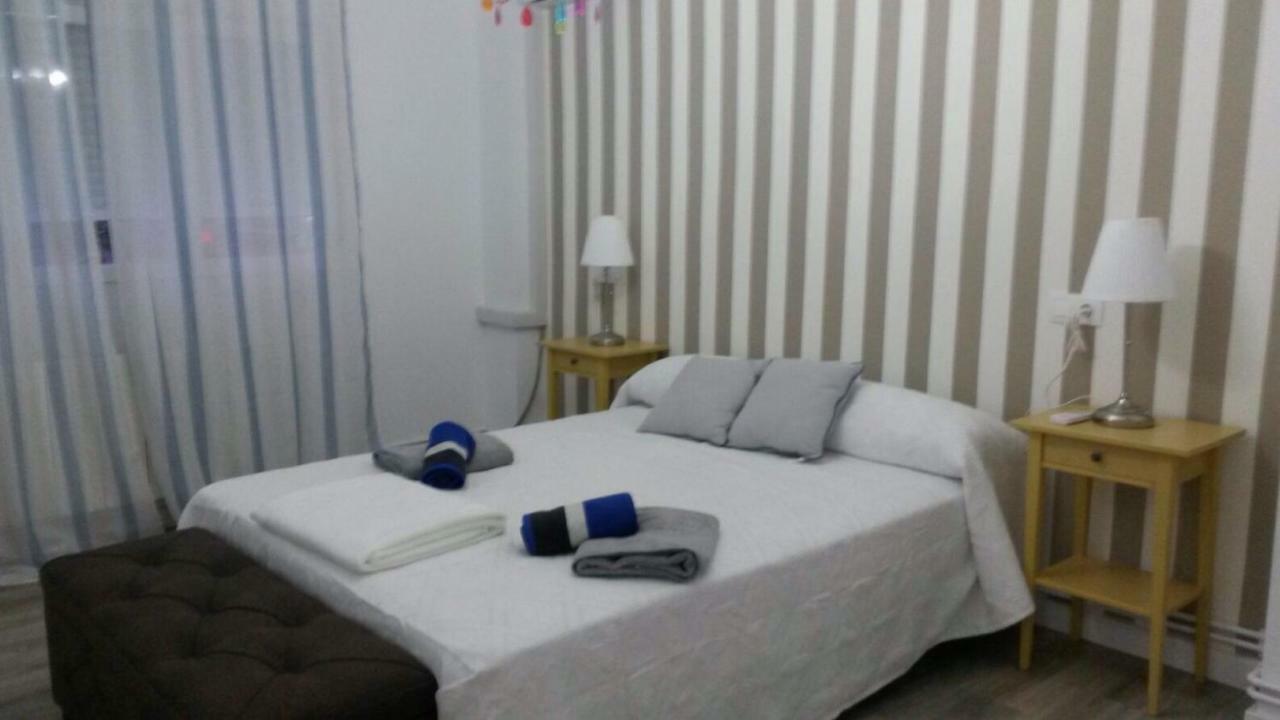 Apartamento Avenida America Apartment Granada