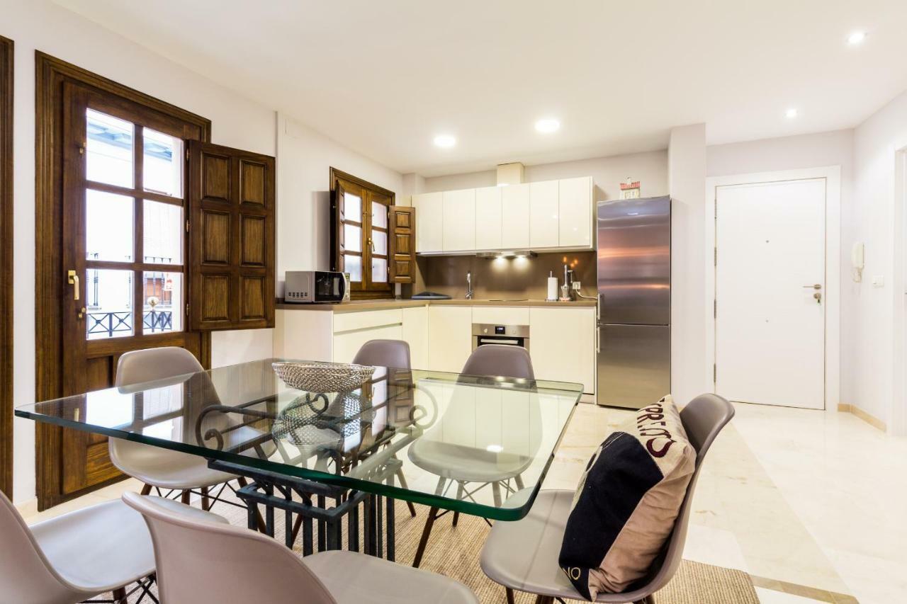 Fabuloso ático Duplex Con Vistas A La Alhambra Apartamento *