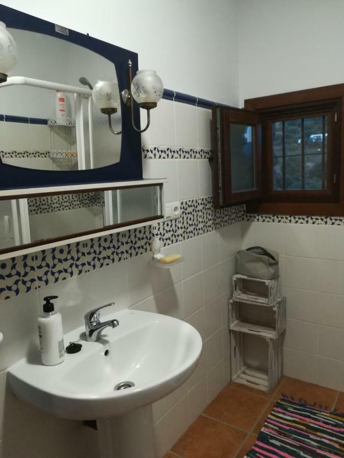 Nhà ở miền quê Cortijo El Cerrillo *