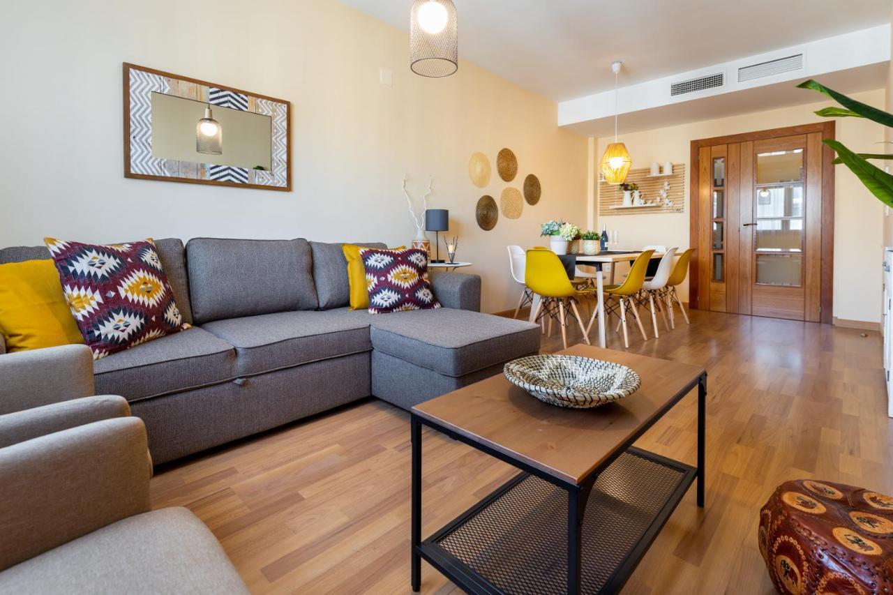 Apartamento Cris Ii,emir 1-piscina Gym & Parking, Parque De Las Ciencias