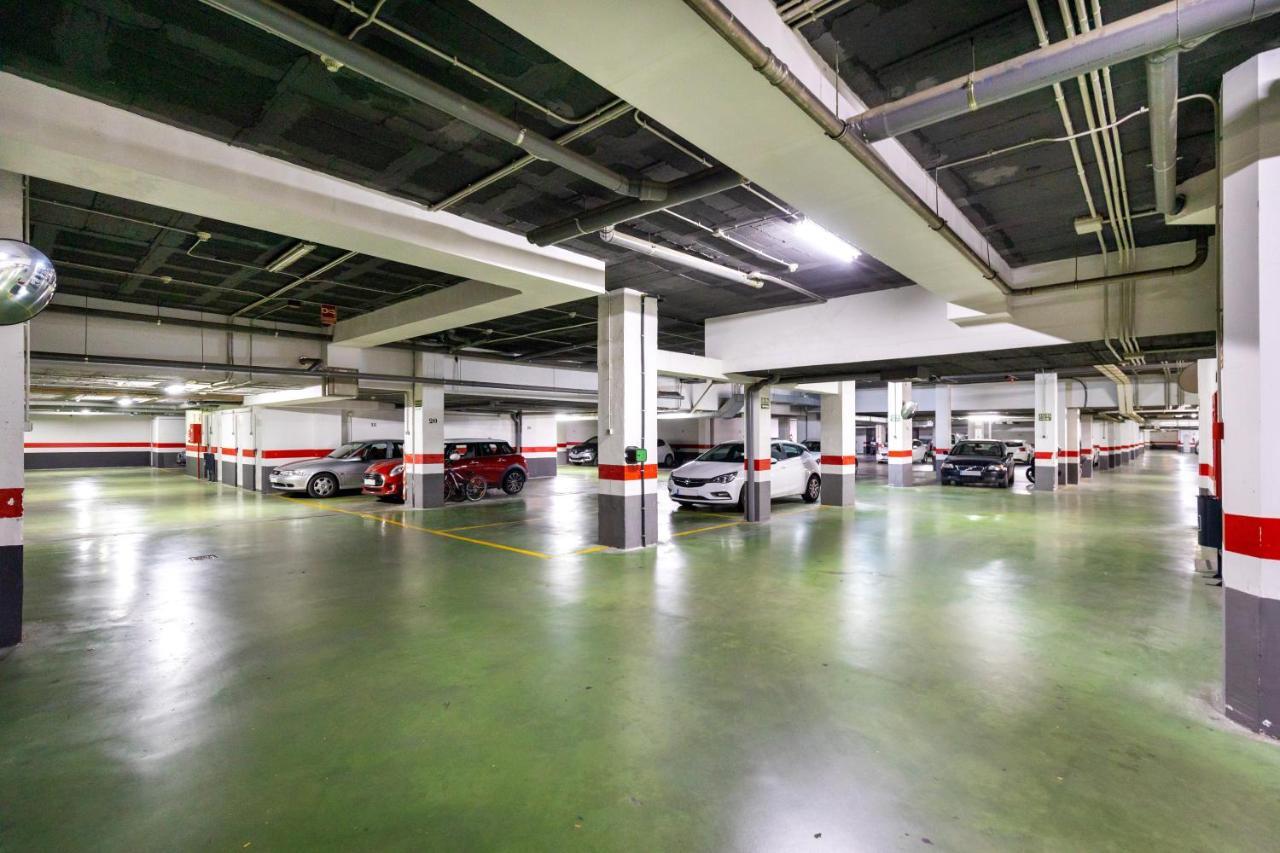 Apartamento Cris Ii,emir 1-piscina Gym & Parking, Parque De Las Ciencias