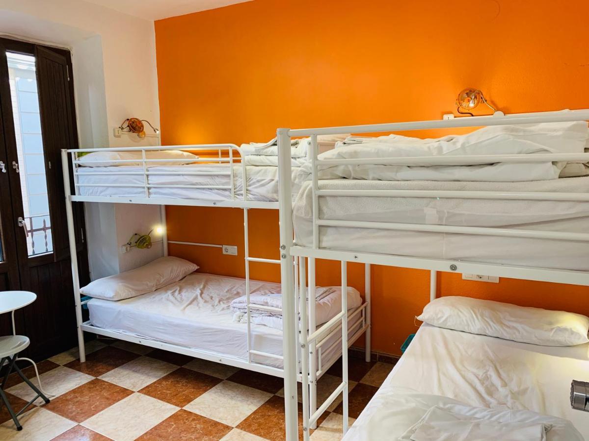 Hostel Oh! My *